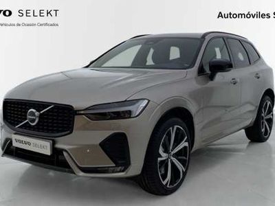 usado Volvo XC60 B4 Ultimate Dark FWD Aut.