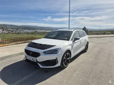 Usado Cupra Leon 204 CV (150 kW) 2023 Blanco Familiar