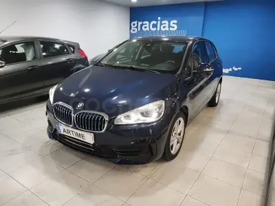 Usado BMW 225 Active Tourer iPerformance 224 CV (164 kW) 2019 Azul Monovolumen