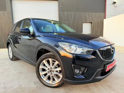 Usado Mazda CX-5 Luxury 175 CV (128 kW) 2014 Negro SUV