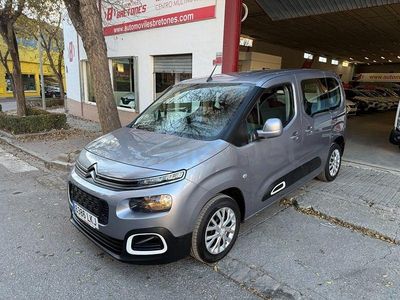 Usado Citroën Berlingo Feel 102 CV (75 kW) 2020 Gris / plata Monovolumen