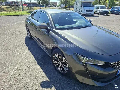 Usado Peugeot 508 Business-Line 130 CV (95 kW) 2020 Verde Berlina