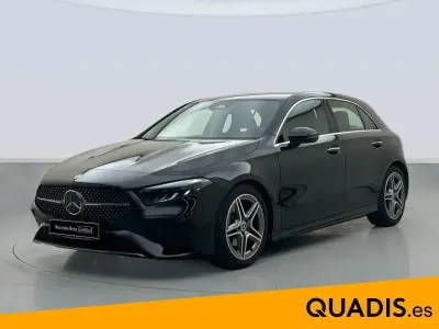 Käytetty Mercedes A180 136 HP (100 kW) 2025 Musta