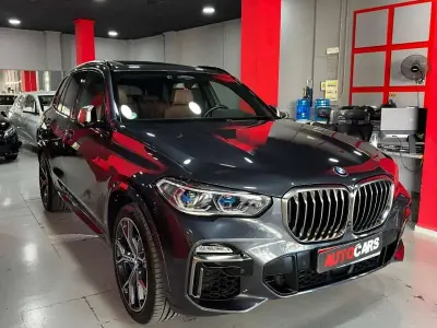 Usado BMW X5 Comfort Edition 400 CV (294 kW) 2019 Gris SUV