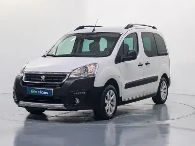 Usado Peugeot Partner Tepee Outdoor 110 CV (80 kW) 2018 Monovolumen