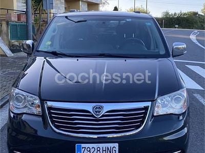 Lancia Voyager