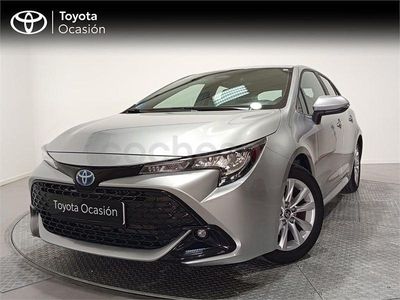 Usado Toyota Corolla Active 140 CV (102 kW) 2024 Gris / plata Berlina
