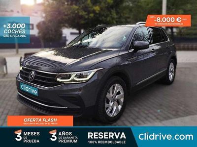 Usado VW Tiguan Life 150 CV (110 kW) 2021 Gris SUV