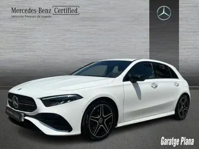 Usado Mercedes A200 150 CV (110 kW) 2025 Blanco polar
