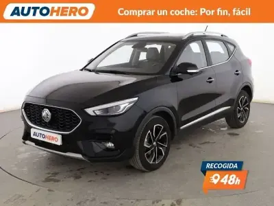 Usado MG ZS Luxury 111 CV (81 kW) 2022 Negro SUV