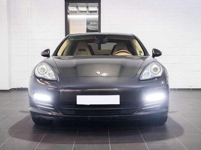 Porsche Panamera 4S