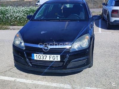 Usado Opel Astra Enjoy 105 CV (77 kW) 2006 Negro Berlina