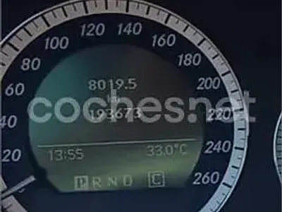 Usado Mercedes C220 Avantgarde 170 CV (125 kW) 2010 Negro Berlina