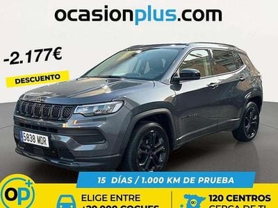 Usado Jeep Compass Night Eagle 130 CV (95 kW) 2023 Gris SUV