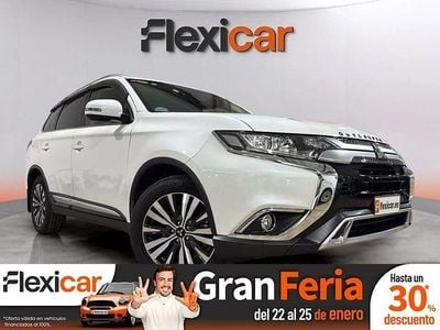 Blanco Usado 2019 Mitsubishi Outlander Motion SUV | 21.390 € (Un poco caro)