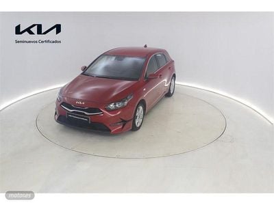 Rojo Usado 2022 Kia Ceed Utilitario | 15.999 € (Precio justo)