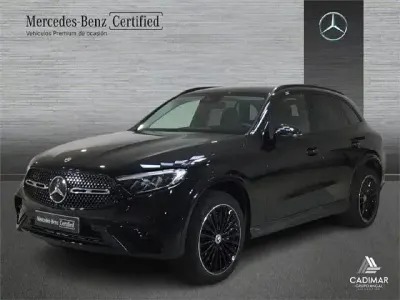 Usado Mercedes GLC300e AMG line 333 CV (244 kW) 2023 Negro obsidiana SUV
