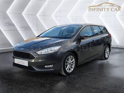 Usado Ford Focus Business Edition 125 CV (91 kW) 2017 Gris / plata Familiar