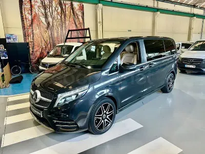 Usado Mercedes V220 Avantgarde 163 CV (119 kW) 2021 Negro Monovolumen