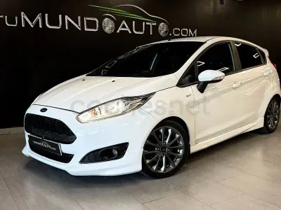 Usado Ford Fiesta ST-Line 100 CV (73 kW) 2017 Blanco Utilitario