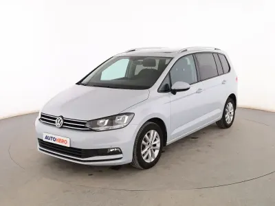 Usado VW Touran Advance 150 CV (110 kW) 2018 Blanco Monovolumen