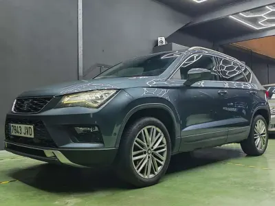 Gebraucht Seat Ateca XCELLENCE 150 PS (110 kW) 2016 Grau SUV