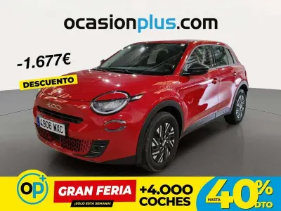 Usado Fiat 600 101 CV (74 kW) 2024 Rojo SUV