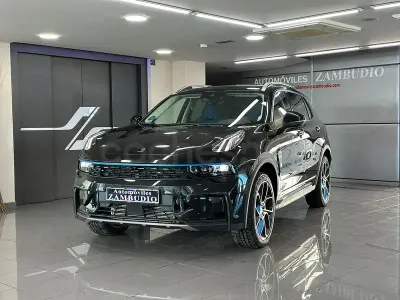 Usado Lynk & Co 01 261 CV (191 kW) 2023 Negro SUV