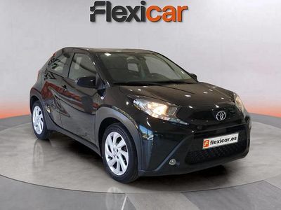 Negro Usado 2022 Toyota Aygo X Play SUV | 12.990 € (Buen precio)