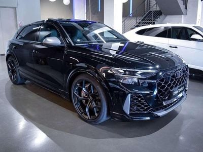 Negro Nuevo 2025 Audi RS Q8 Performance SUV | 186.900 €