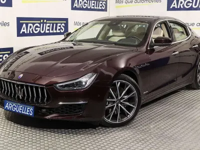 Usado Maserati 430 GranLusso 430 CV (316 kW) 2021 Amarillo Coupe
