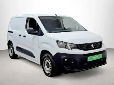 Usado Peugeot Partner S 102 CV (75 kW) 2022 Blanco Monovolumen