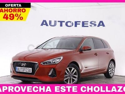 Usado Hyundai i30 140 CV (102 kW) 2018 Granate Berlina