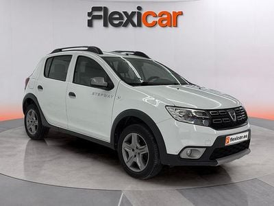 Usado Dacia Sandero Stepway Ambiance 90 CV (66 kW) 2018 Blanco Utilitario