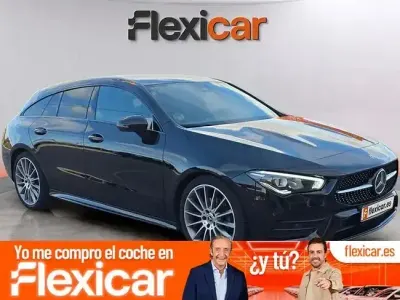 Usado Mercedes CLA200 Shooting Brake 163 CV (119 kW) 2022 Negro Familiar