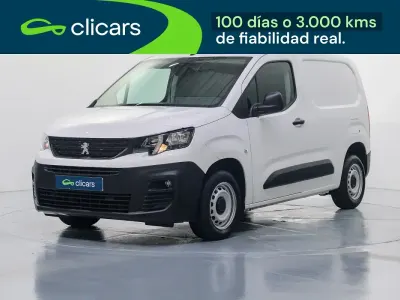 Usado Peugeot Partner Premium 100 CV (73 kW) 2022 Blanco Monovolumen