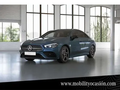 Usado Mercedes CLA200 163 CV (119 kW) 2022 Azul Coupe