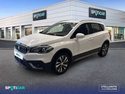 Usado Suzuki SX4 GLX 120 CV (88 kW) 2017 Blanco Utilitario