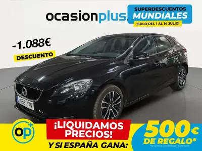 Usado Volvo V40 Momentum 150 CV (110 kW) 2017 Negro Berlina