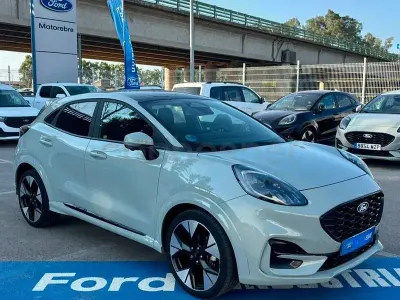 Usado Ford Puma ST-Line X 155 CV (114 kW) 2025 Gris / plata SUV