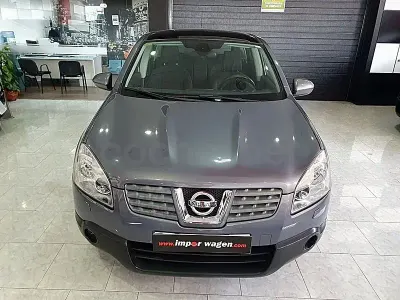 Usado Nissan Qashqai Tekna 106 CV (77 kW) 2008 Gris / plata SUV