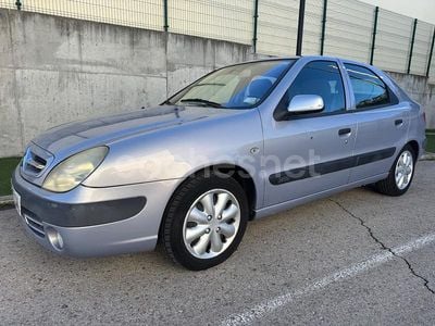 Azul Usado 2003 Citroën Xsara Berlina | 2900 €
