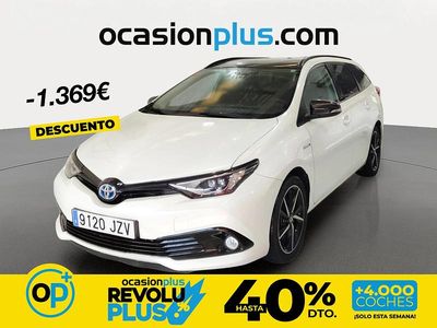 Usado Toyota Auris Hybrid 136 CV (100 kW) 2017 Blanco Familiar