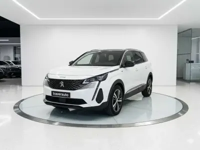 Usado Peugeot 5008 GT 130 CV (95 kW) 2021 Blanco SUV