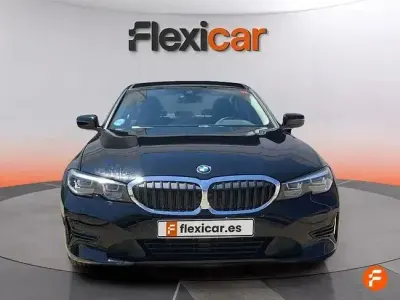 Używany BMW 318 150 KM (110 kW) 2021 Czarny Sedan/Limuzyna