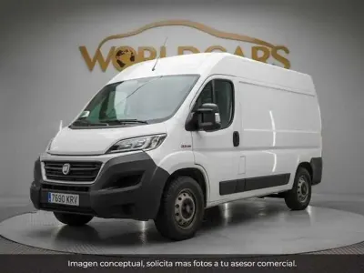 Usado Fiat Ducato 131 CV (96 kW) 2018 Blanco Van