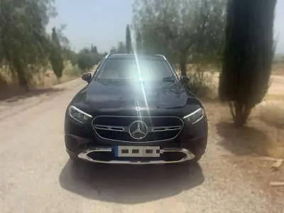 Usado Mercedes GLC300de 197 CV (144 kW) 2024 Negro SUV