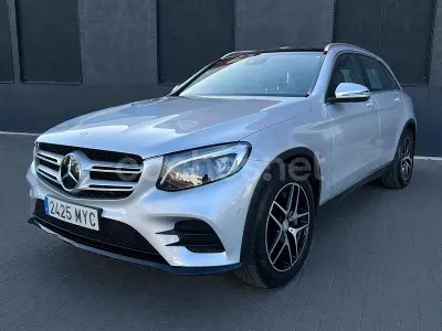 Usado Mercedes GLC250 AMG line 204 CV (150 kW) 2016 Gris / plata SUV