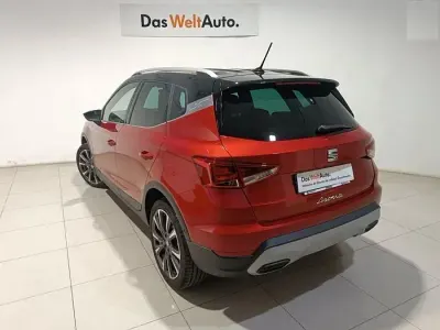 Usado Seat Arona FR 116 CV (85 kW) 2025 Rojo SUV
