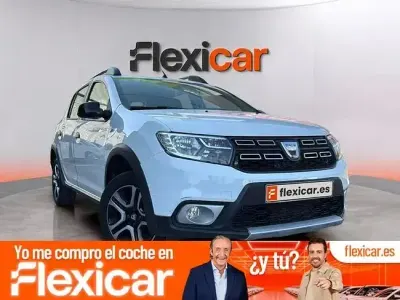Usado Dacia Sandero Comfort 100 CV (73 kW) 2020 Blanco Berlina